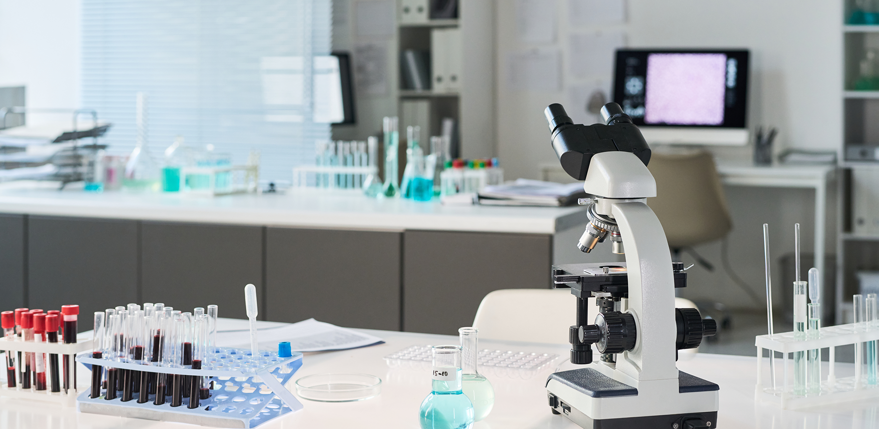 Phòng thí nghiệm chuyên sâu đảm bảo theo tiêu chuẩn ISO 17025.